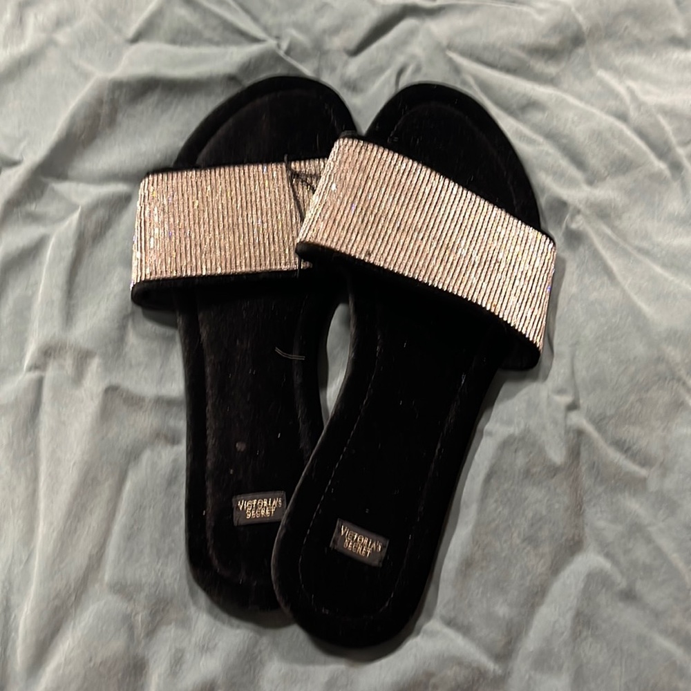 Victoria’s Secret black and rhinestone slippers size 7/8